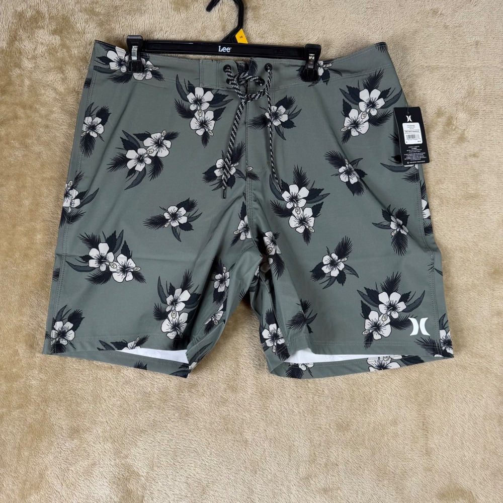 Hurley Mens Toned Hibiscus Boardshort Woodlands Green Floral Size 36 HSP23VMB